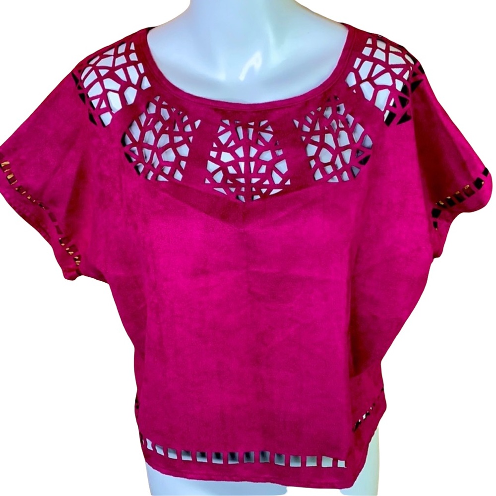 Women’s Eyelet Magenta Faux Suede Blouse S